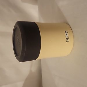 Thermos Vacuum Insulation Jar